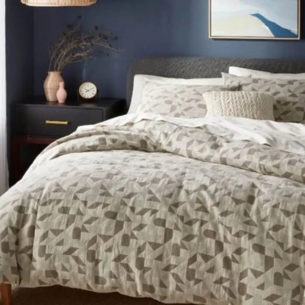 Threshold Modern Geo Matelasse Duvet Cover and Sham Set